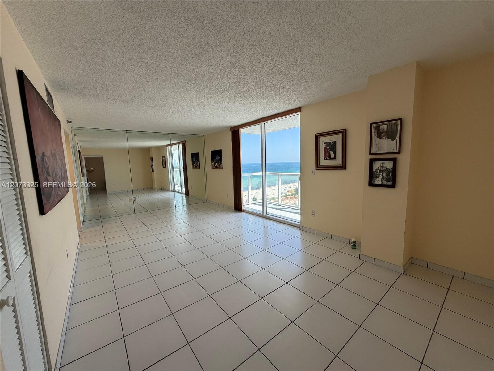2457 Collins Ave # 1405, Miami Beach FL 33140