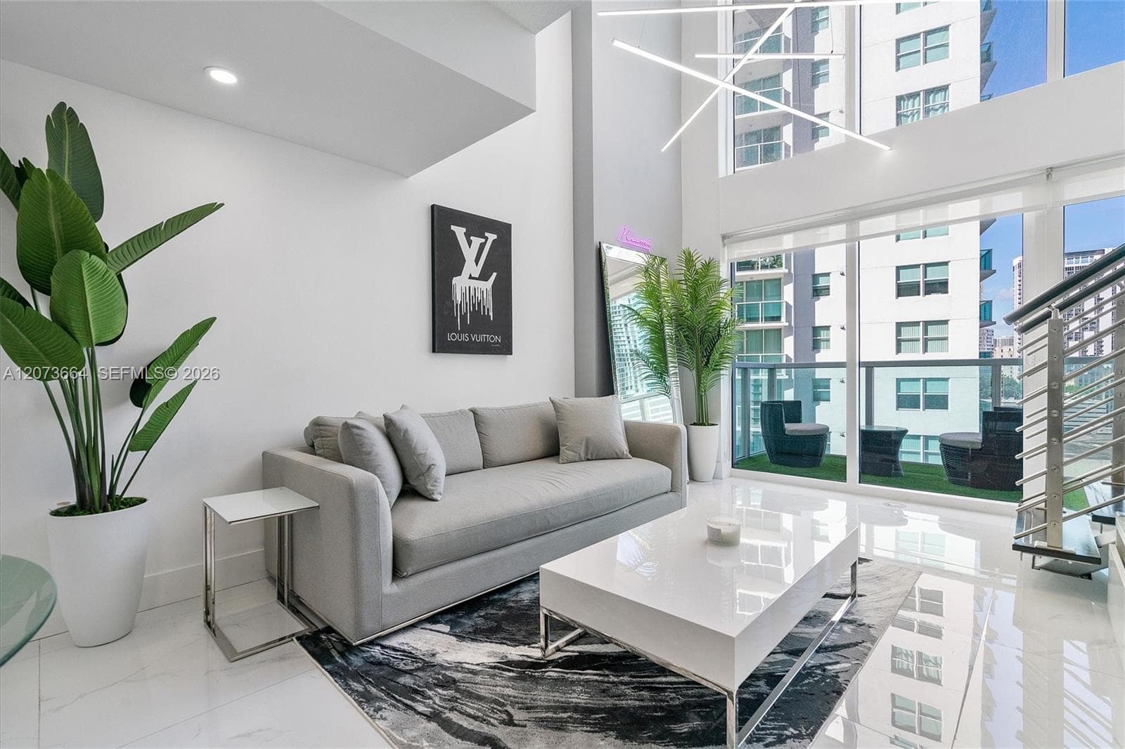 41 SE 5th St # 1111, Miami FL 33131