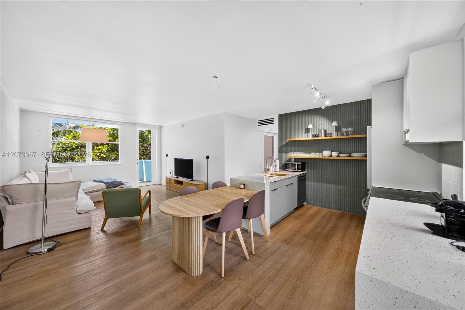 301 Ocean Dr # 201, Miami Beach FL 33139