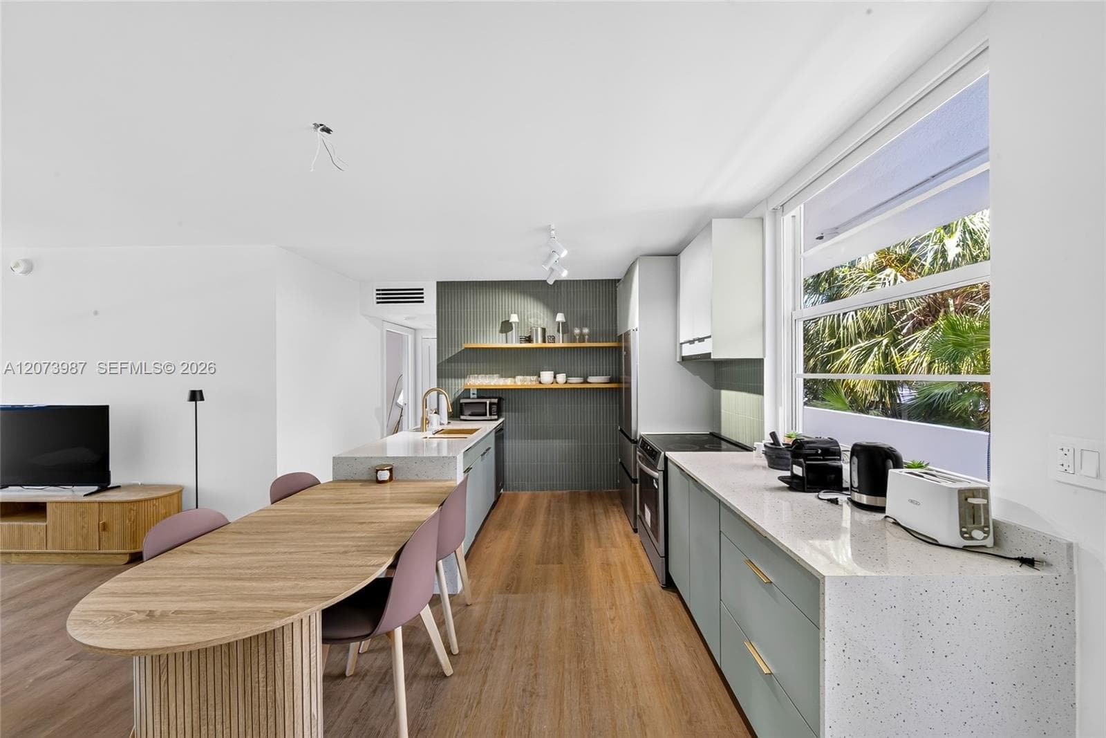 301 Ocean Dr # 201, Miami Beach FL 33139
