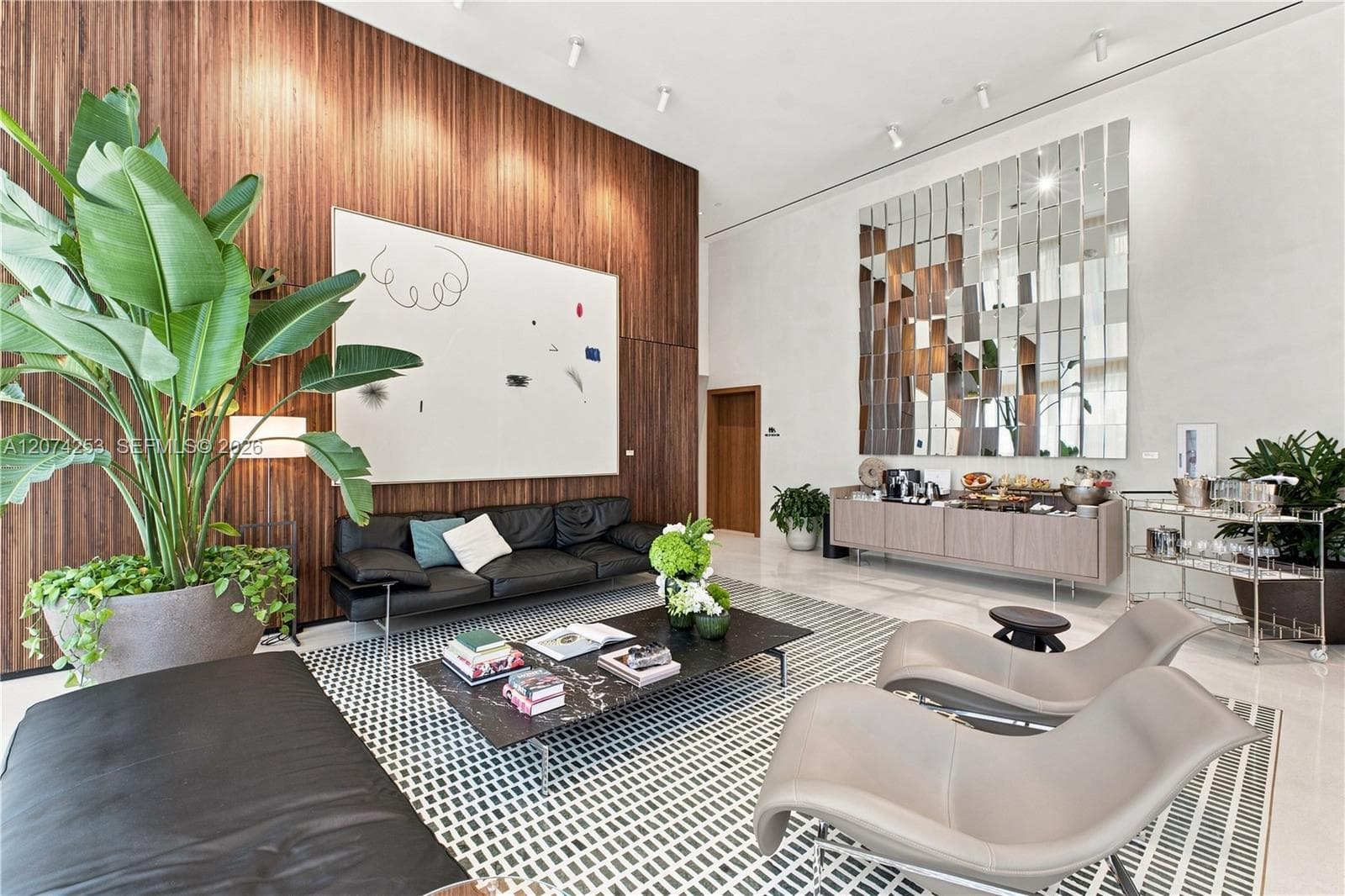 1400 Biscayne Blvd # 3201, Miami FL 33132