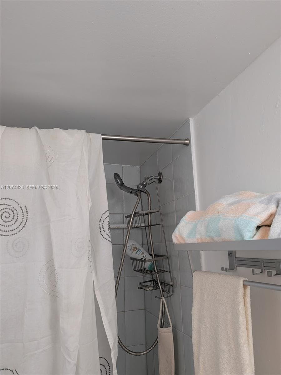 1228 West Ave # 609, Miami Beach FL 33139