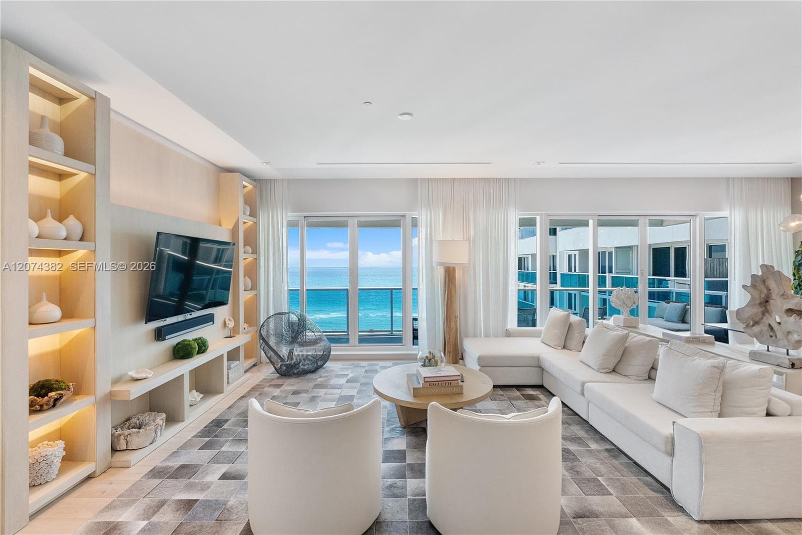 102 24th St # 1612, Miami Beach FL 33139