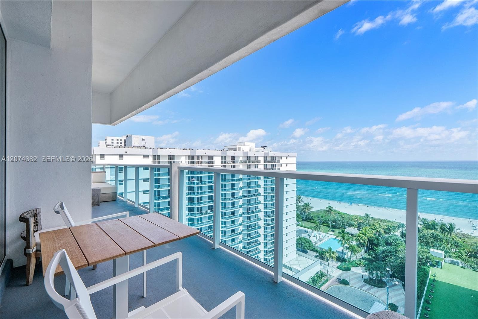 102 24th St # 1612, Miami Beach FL 33139