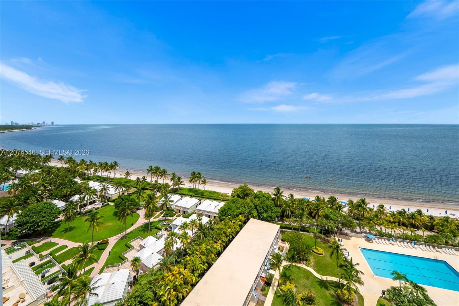 881 Ocean Dr # 16F, Key Biscayne FL 33149