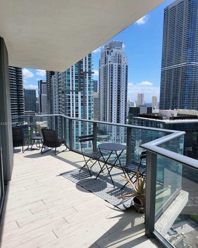 1300 S Miami Ave # 2501, Miami FL 33130