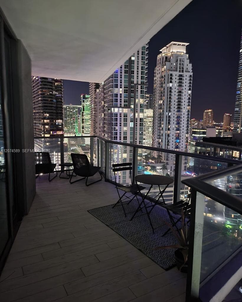 1300 S Miami Ave # 2501, Miami FL 33130