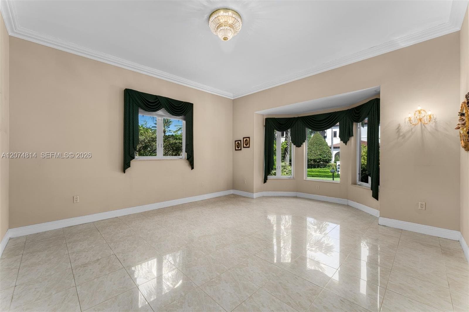 501 Bay Lane, Key Biscayne FL 33149