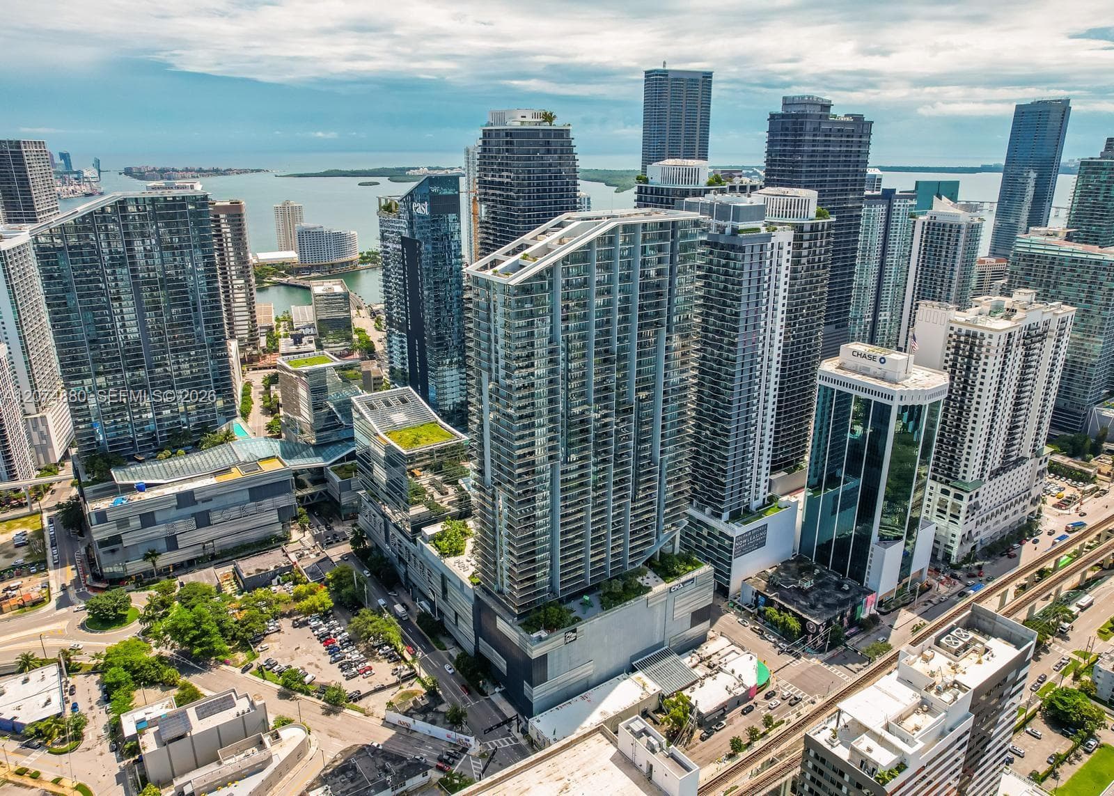 88 SW 7 # 2112, Miami FL 33130