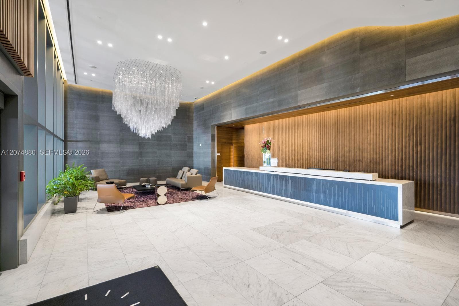 88 SW 7 # 2112, Miami FL 33130