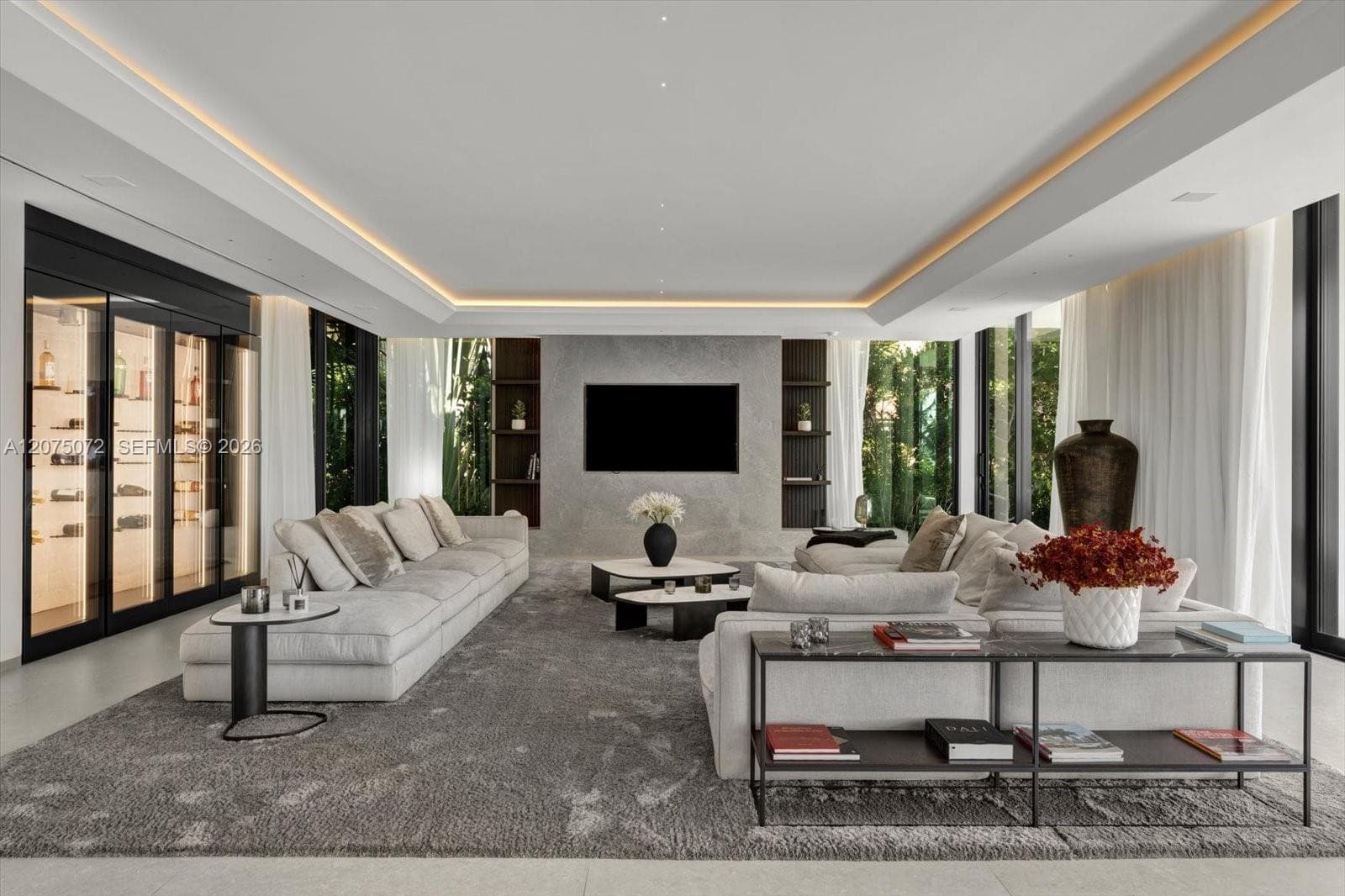 375 N Hibiscus Dr, Miami Beach FL 33139