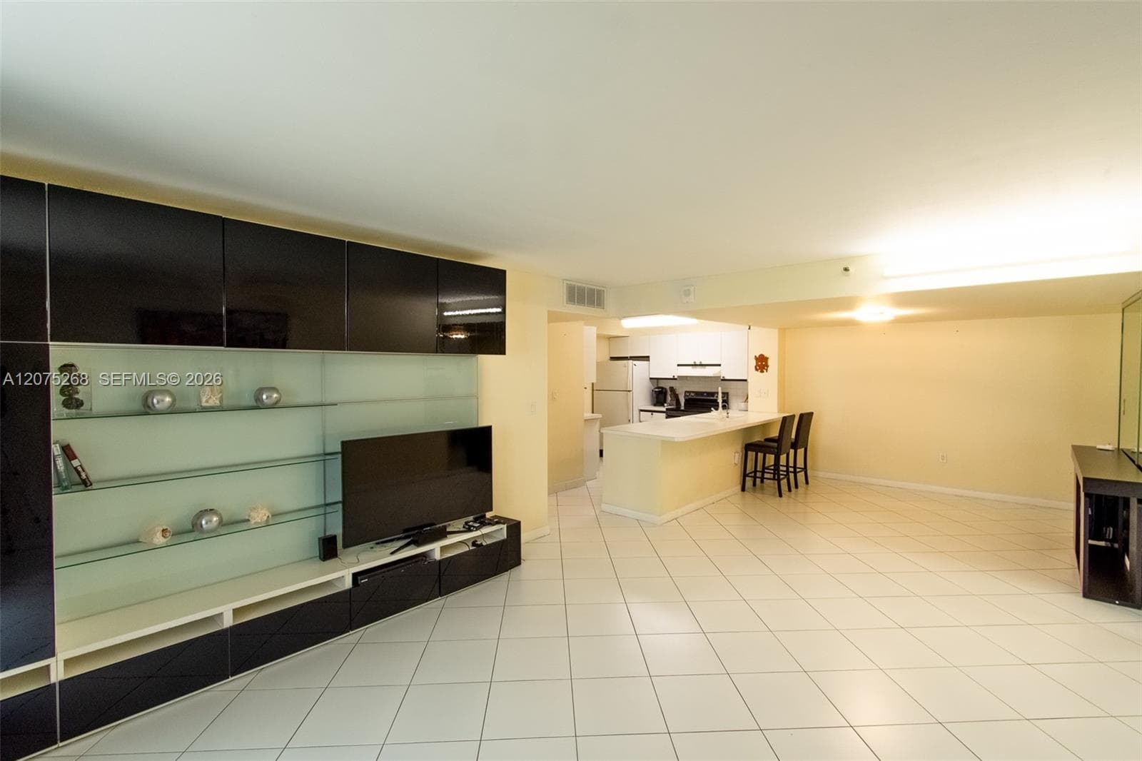 1623 Collins Ave # 312, Miami Beach FL 33139