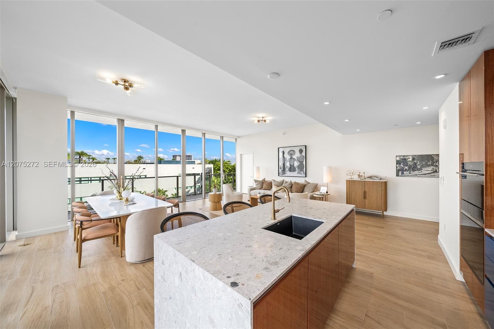 2678 Tigertail Ave # 401, Miami FL 33133
