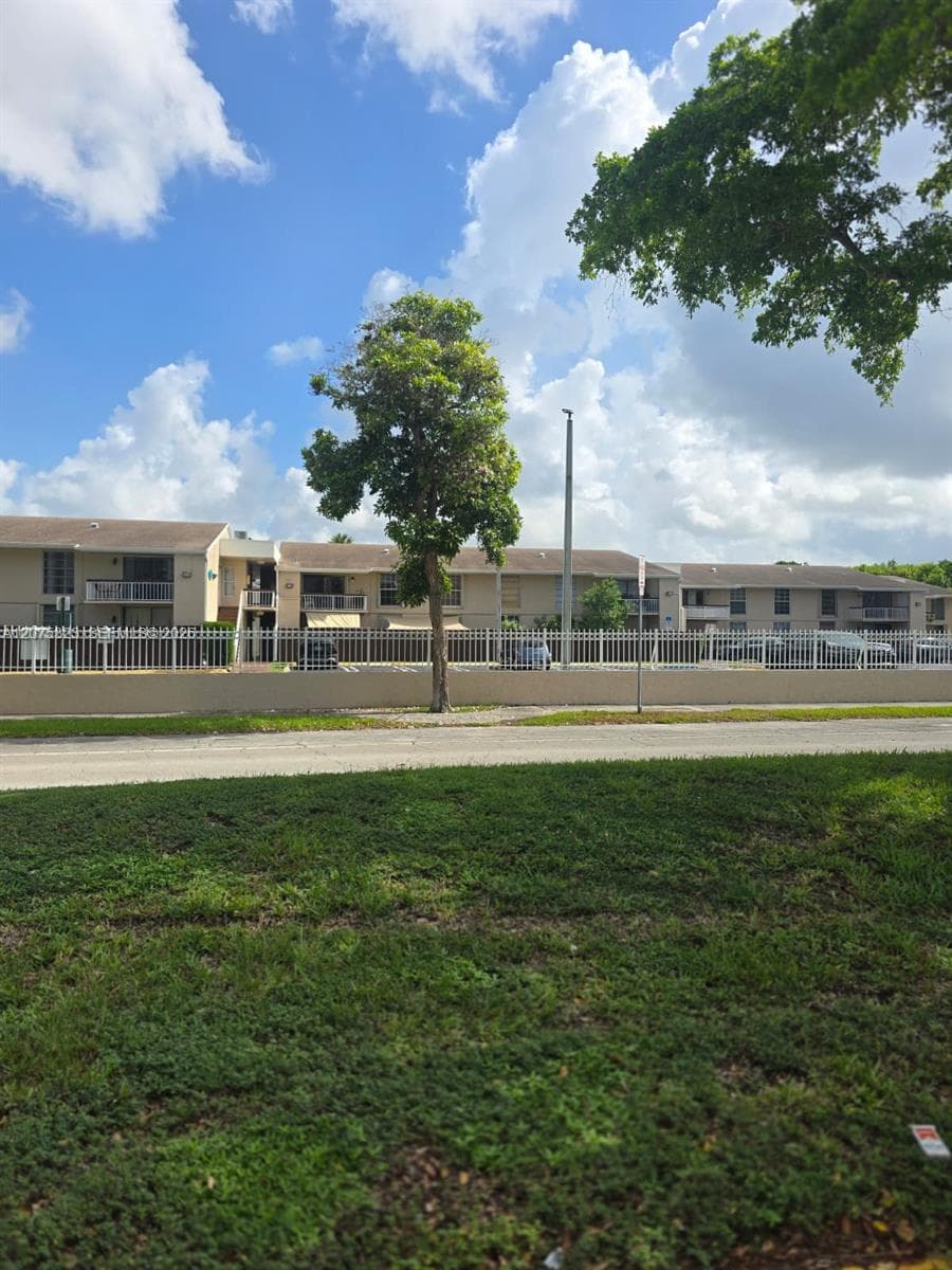 13791 SW 66th St # 258E, Miami FL 33183