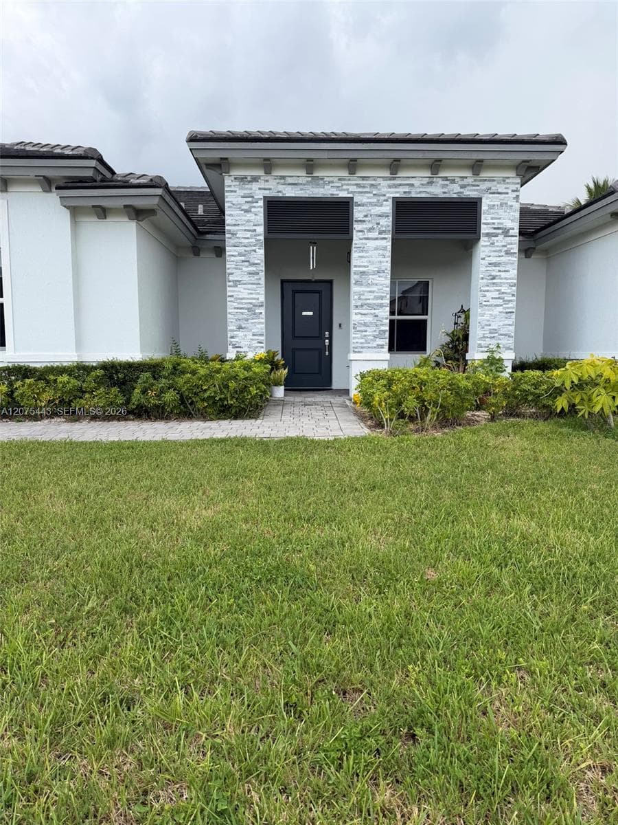 21230 SW 127th Pl, Miami FL 33177