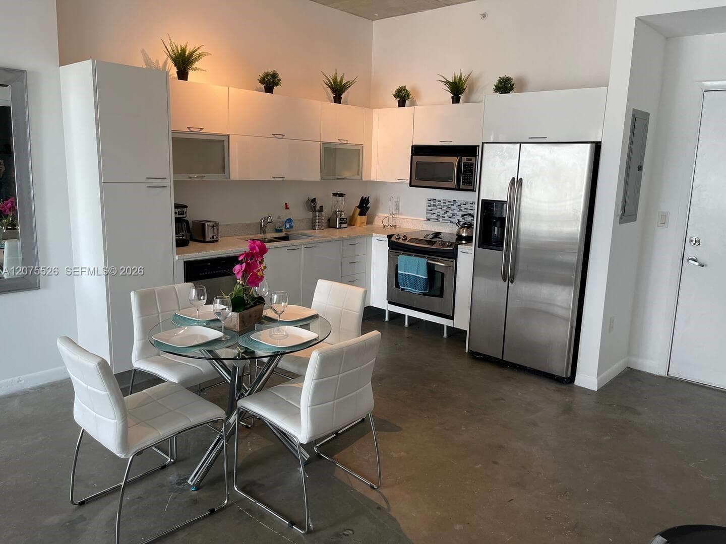 133 NE 2nd Ave # 3405, Miami FL 33132