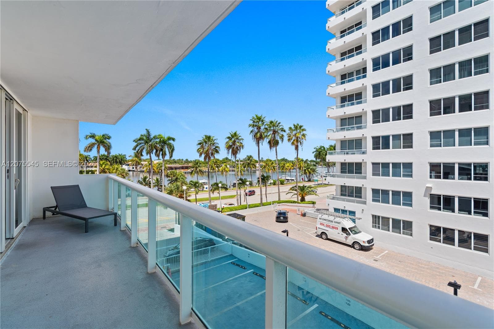 5001 Collins Ave # 3B, Miami Beach FL 33140