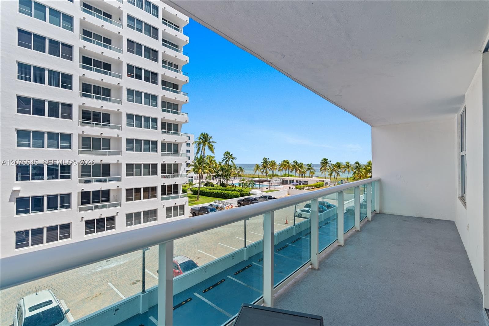 5001 Collins Ave # 3B, Miami Beach FL 33140