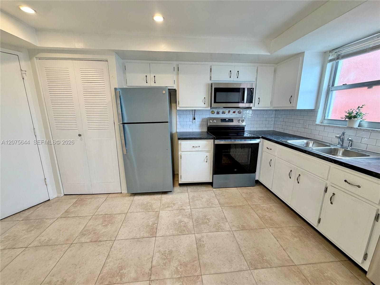 1351 NE Miami Gardens Dr # 626E, Miami FL 33179