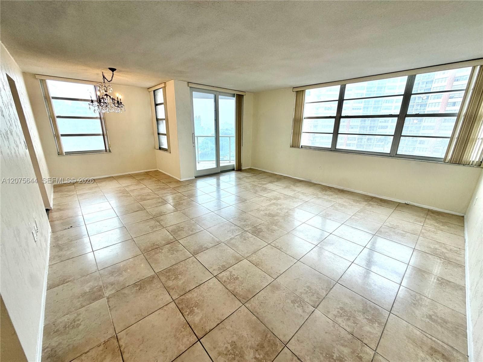 1351 NE Miami Gardens Dr # 626E, Miami FL 33179