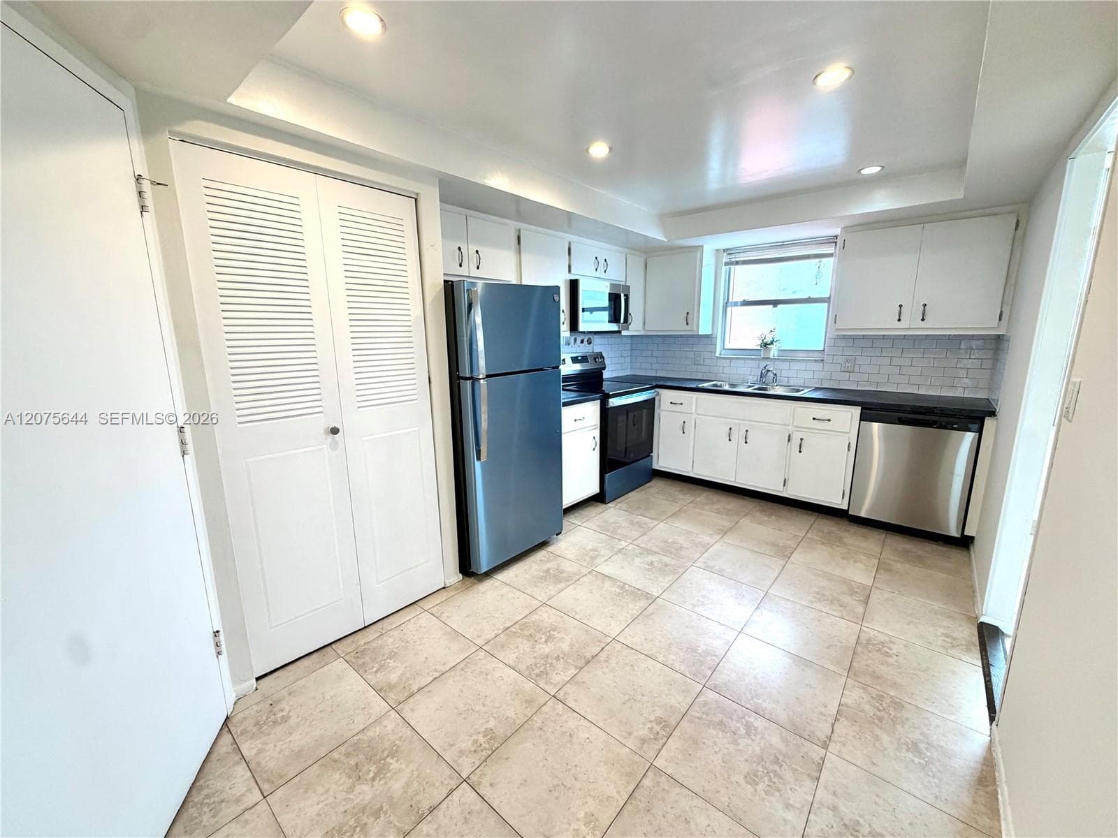 1351 NE Miami Gardens Dr # 626E, Miami FL 33179
