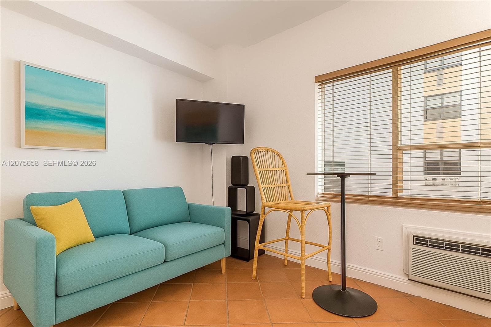 255 W 24th St # 208, Miami Beach FL 33140