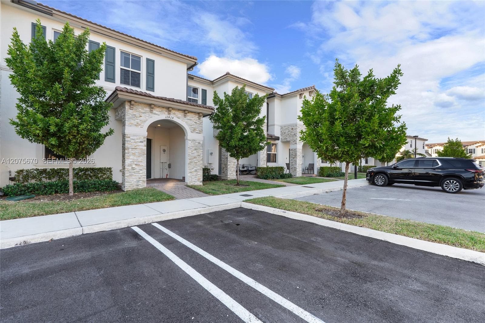 12428 NW 23rd Ct, Miami FL 33167