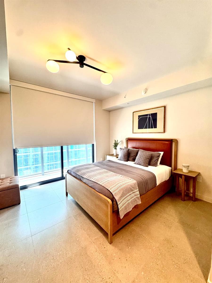 11 NE 6th Street # 2606, Miami FL 33132