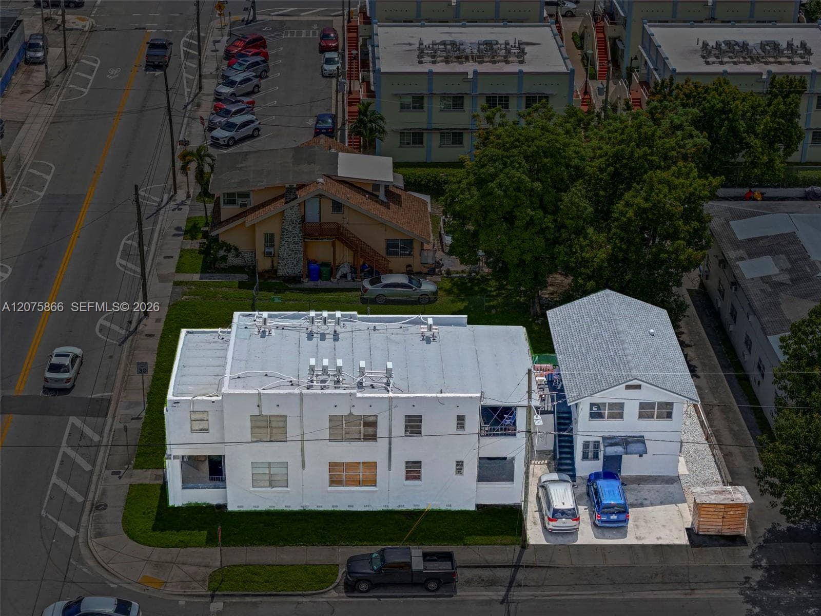 500 SW 8th Ave, Miami FL 33130