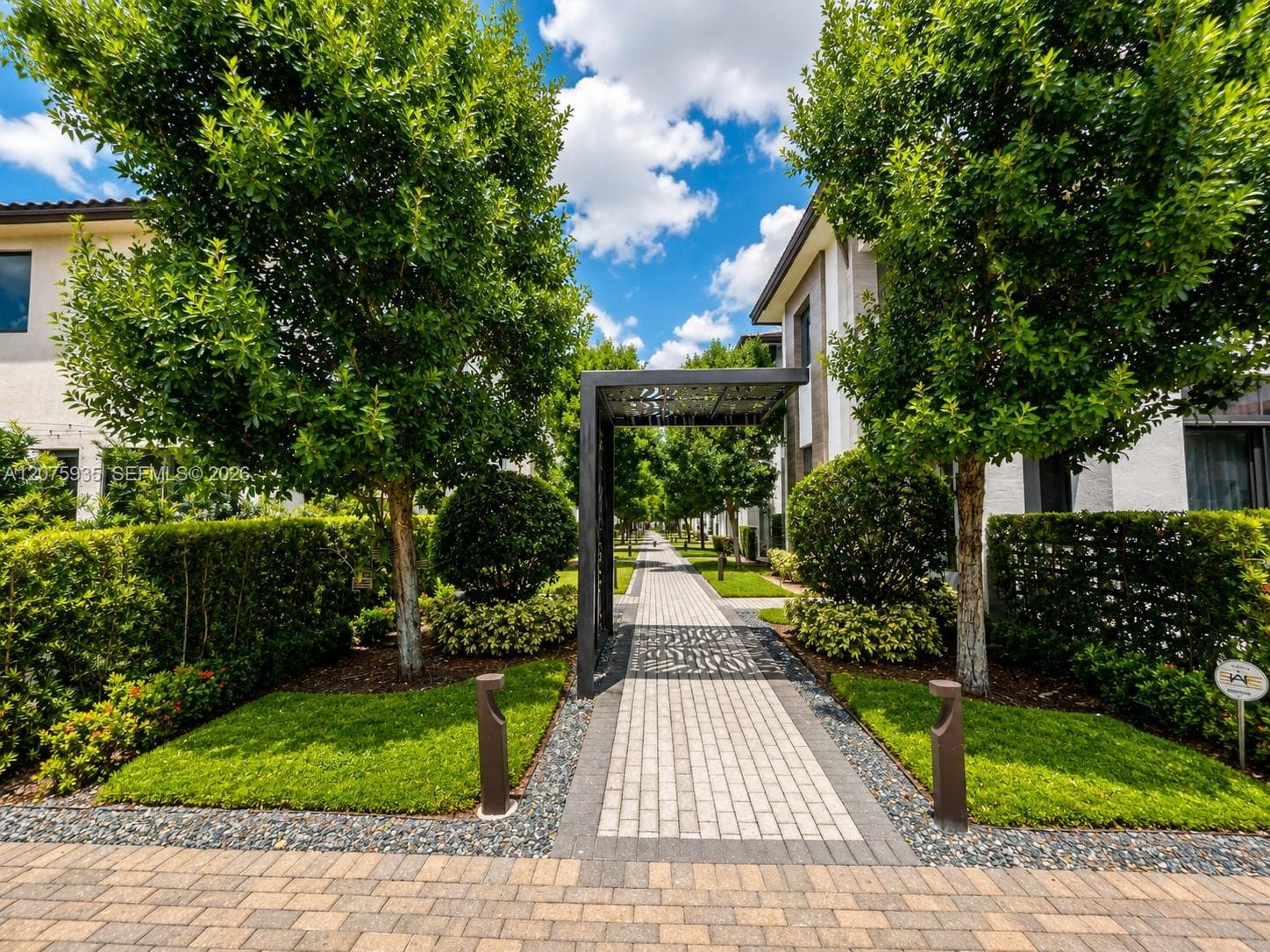 4318 NW 81st Ave, Doral FL 33166