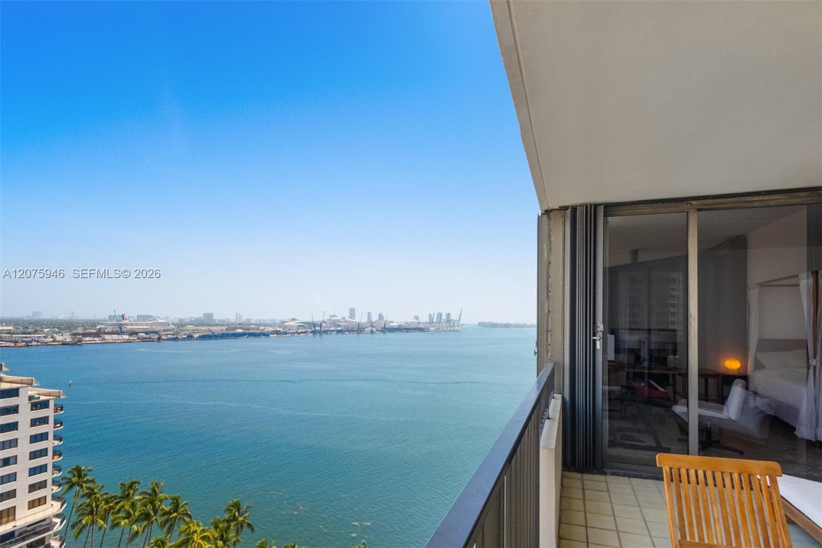 520 Brickell Key Dr # A1902, Miami FL 33131