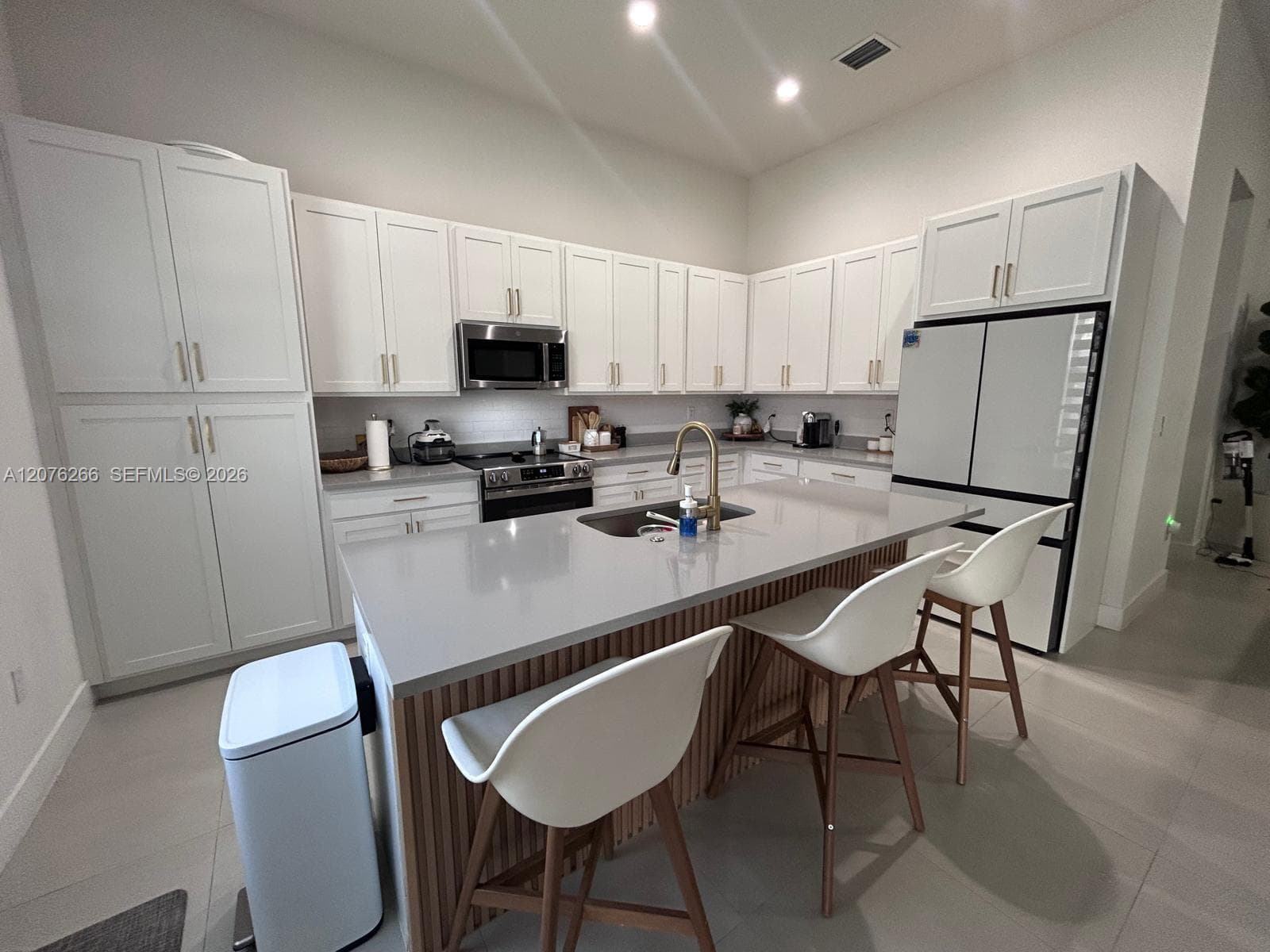 14435 SW 13th Ter, Miami FL 33184