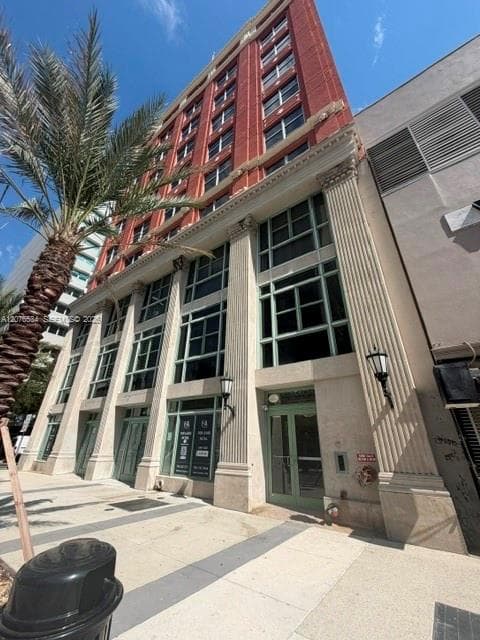 111 E Flagler St # 406, Miami FL 33131