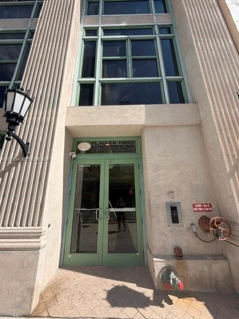 111 E Flagler St # 406, Miami FL 33131
