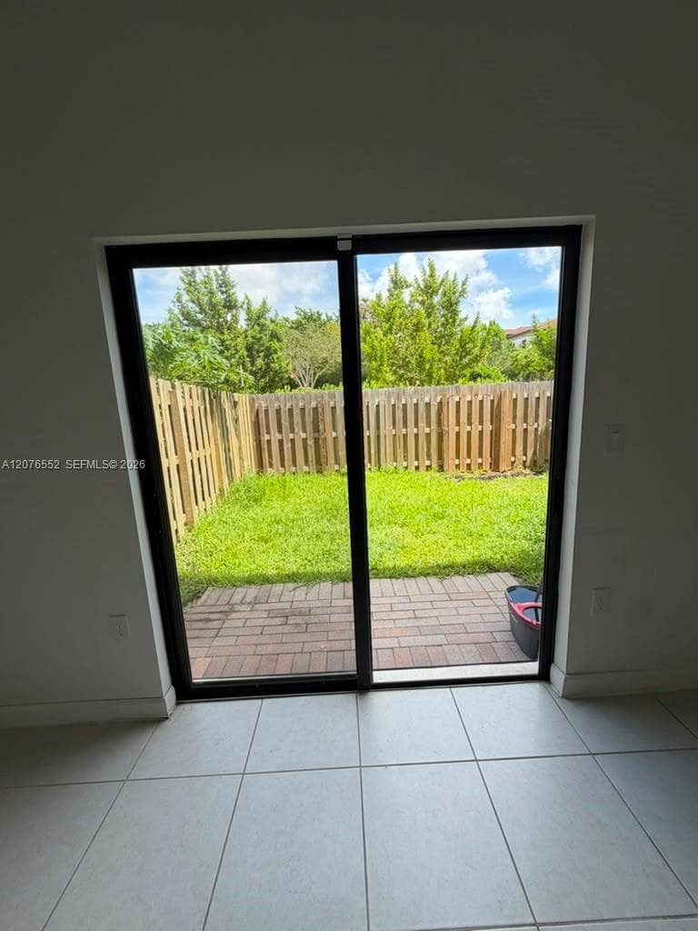 519 NE 208th Ter, Miami FL 33179