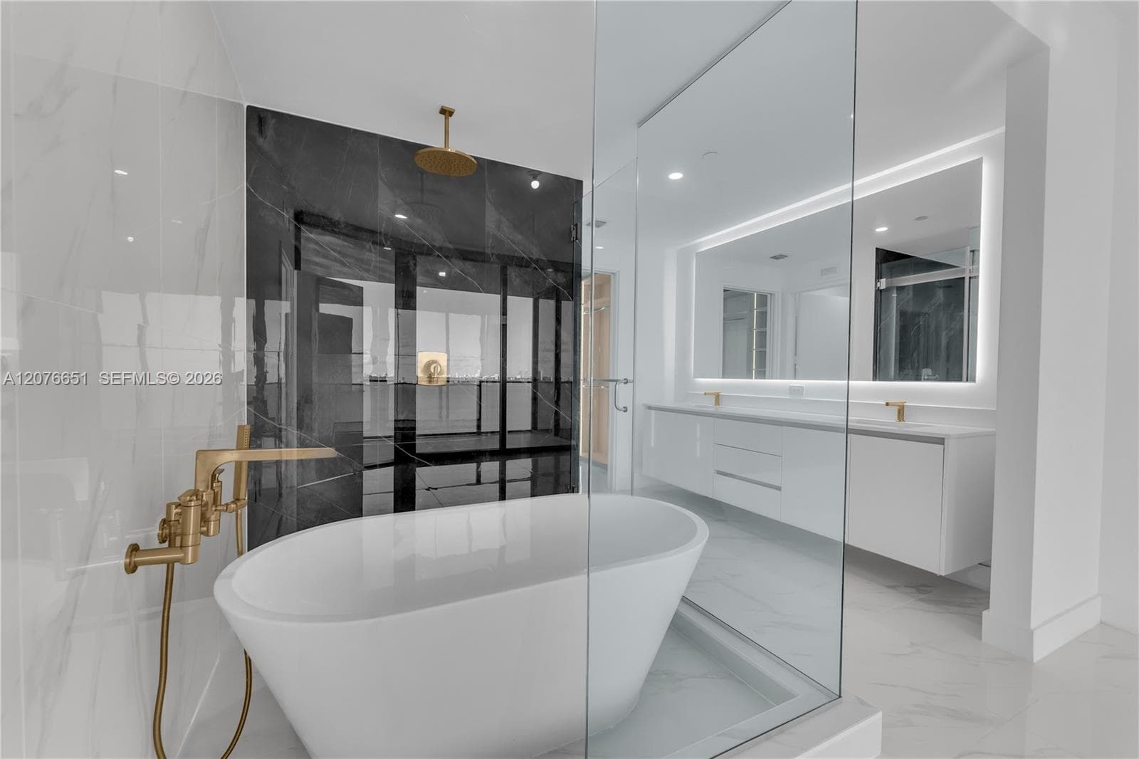 700 NE 24th Street # 1407, Miami FL 33137