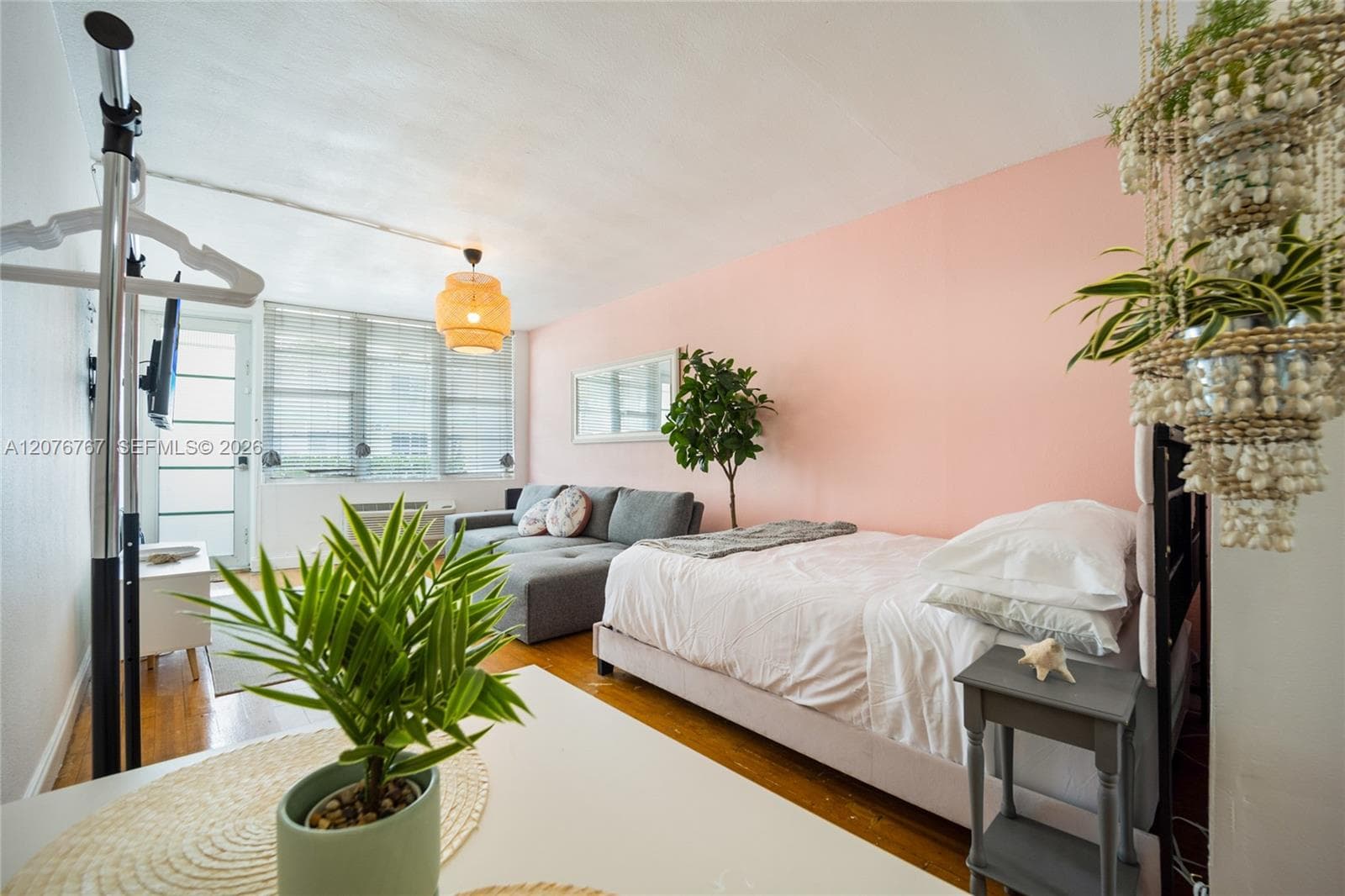 300 74th St # 6, Miami Beach FL 33141