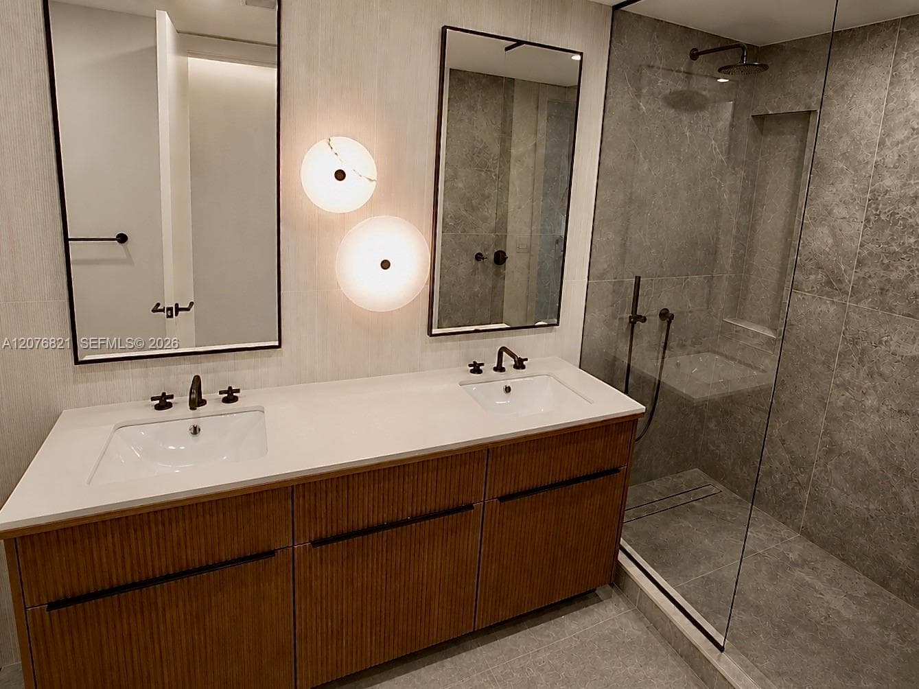 2200 Brickell Ave # 410, Miami FL 33129