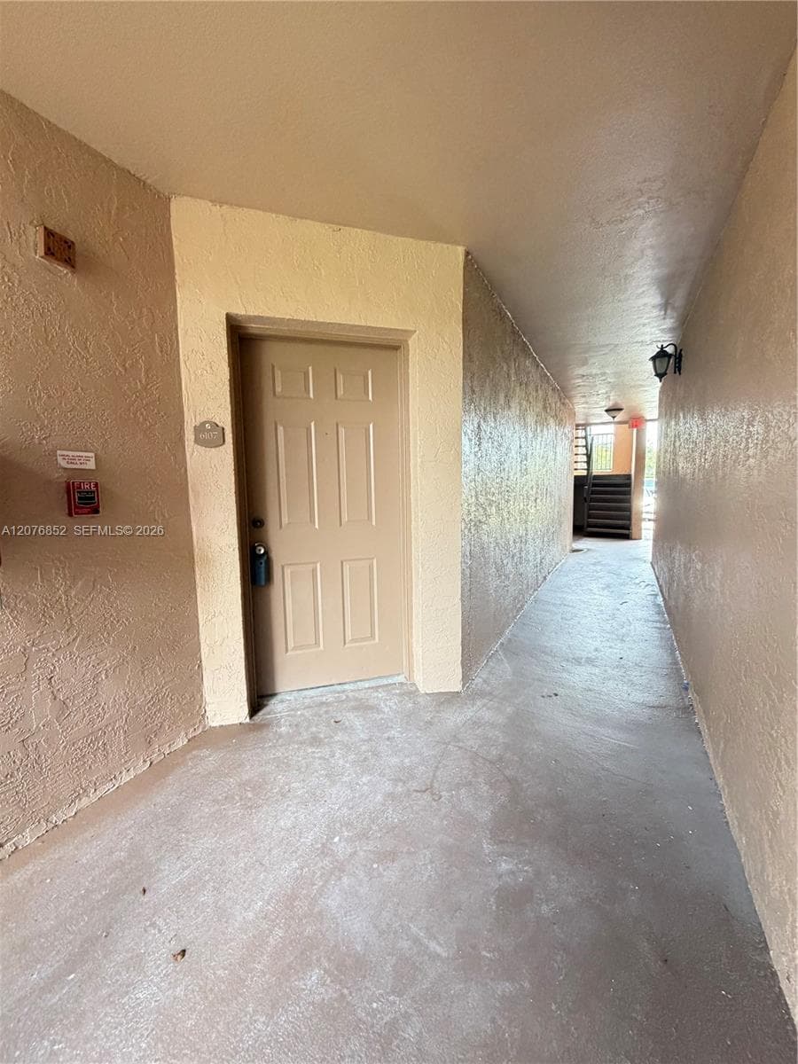 2926 S University Dr # 6107, Davie FL 33328