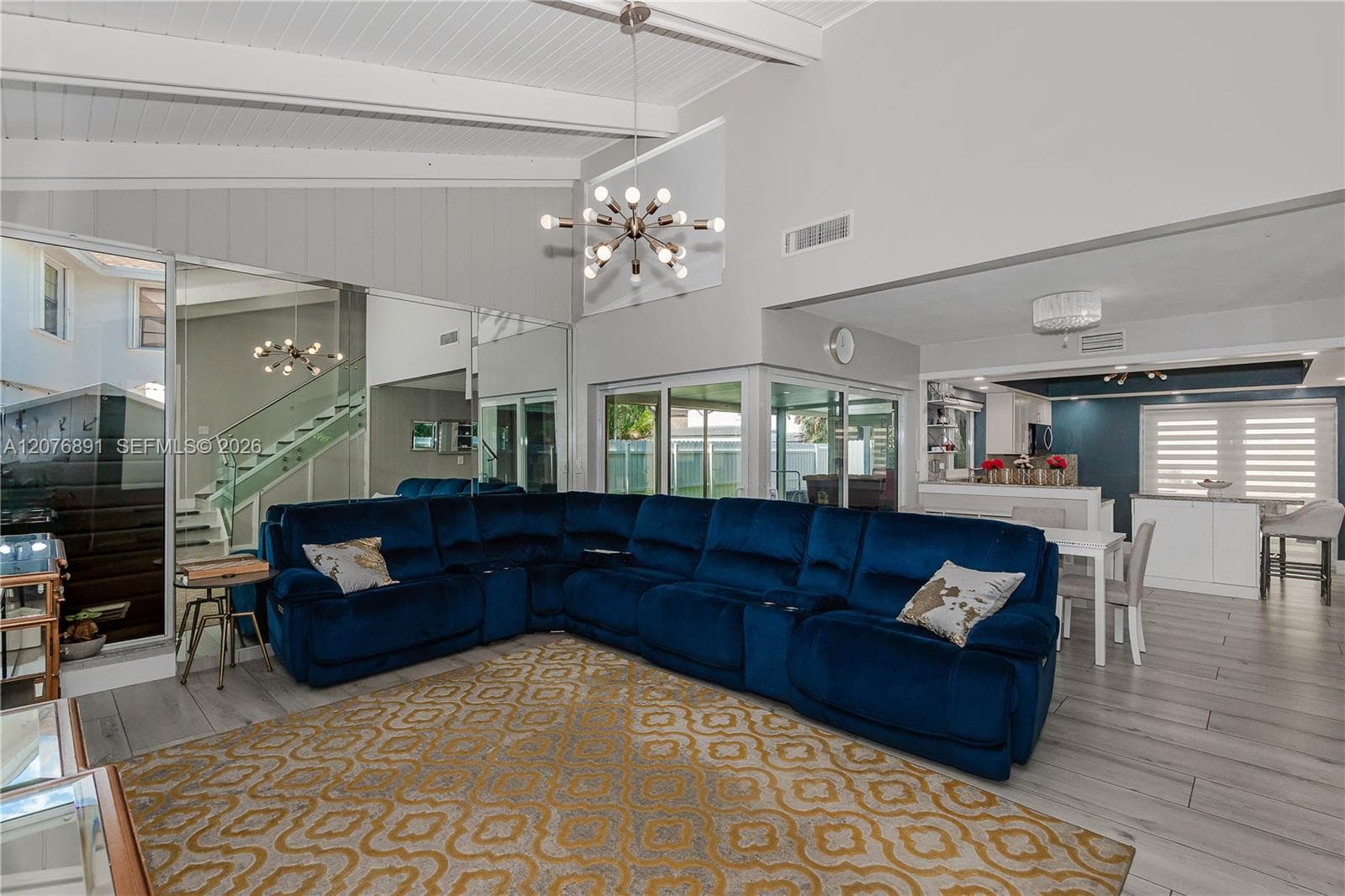 928 NW 106th Ave Cir, Miami FL 33172
