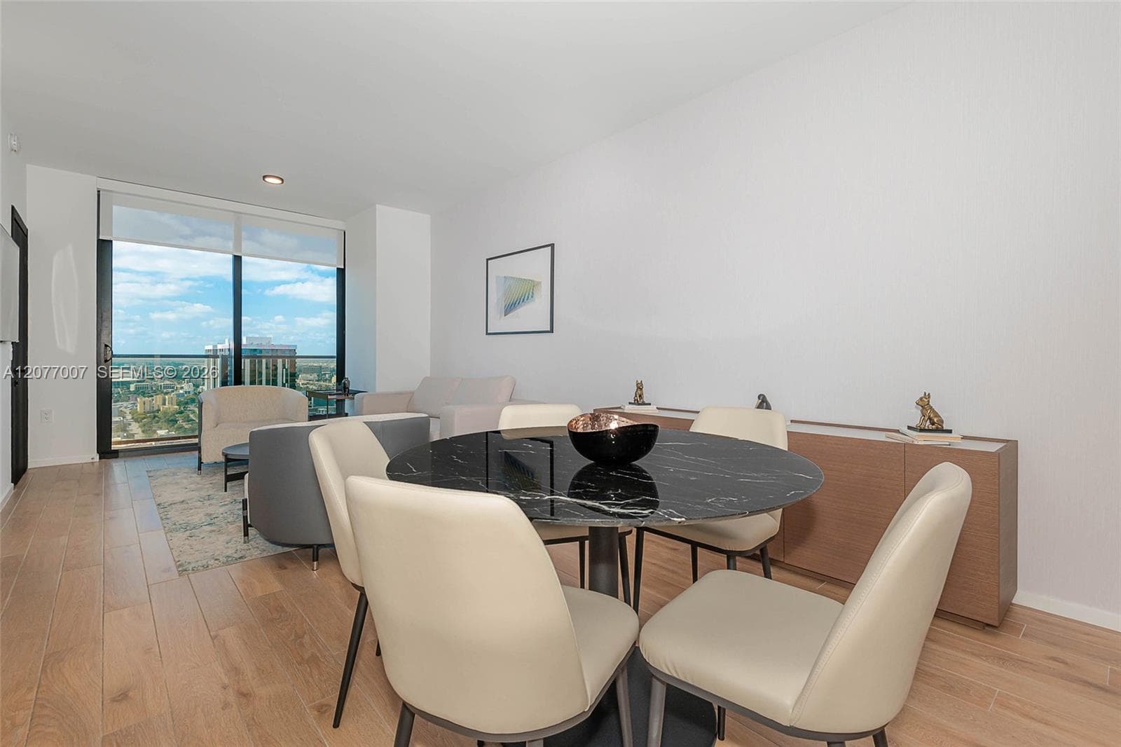 398 NE 5TH # 4118, Miami FL 33132