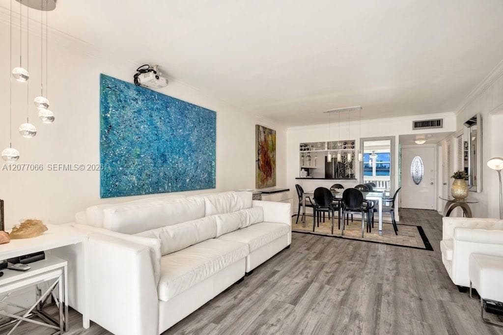 18707 NE 14th Ave # 522, Miami FL 33179
