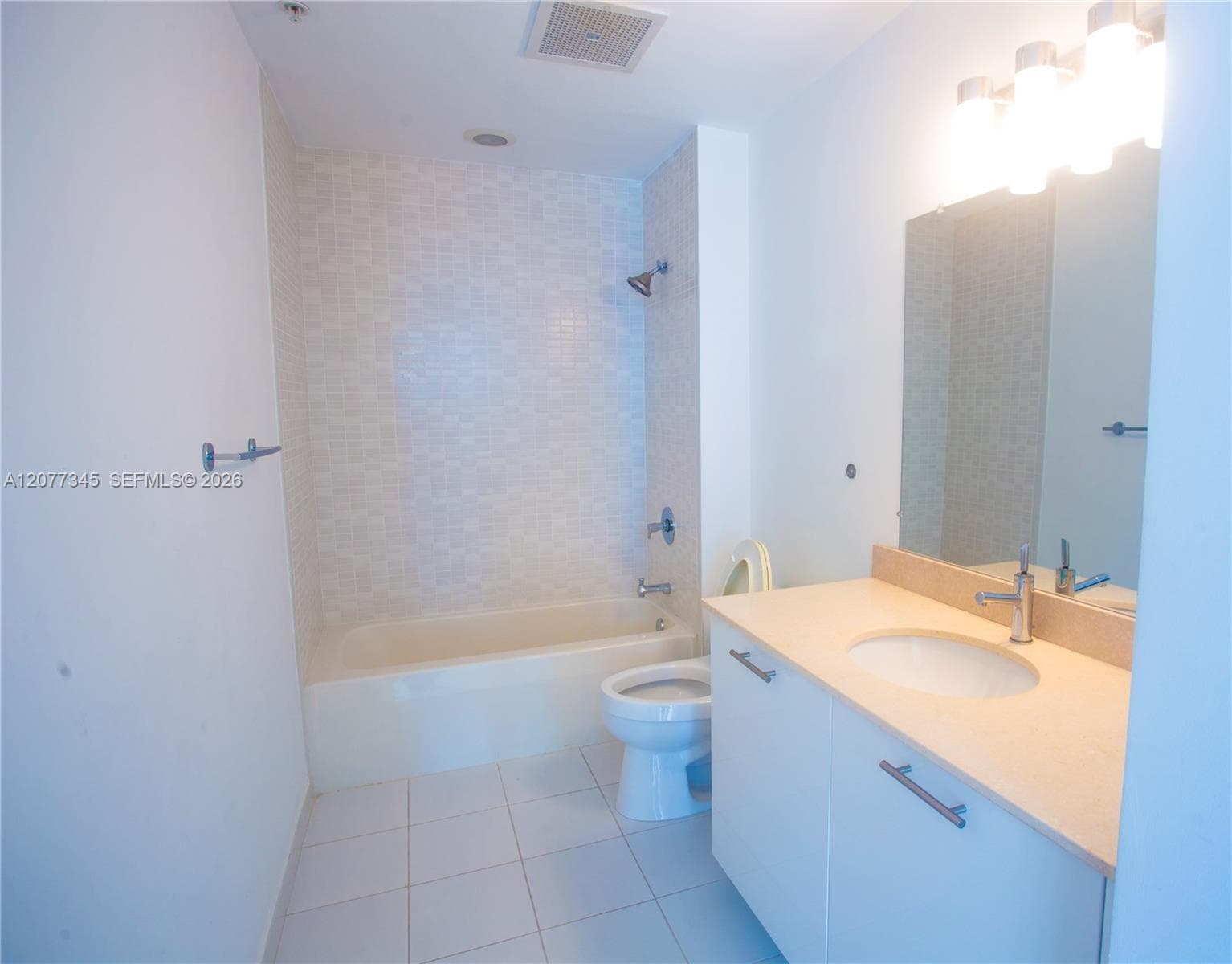 3470 E Coast Ave # H1213, Miami FL 33137