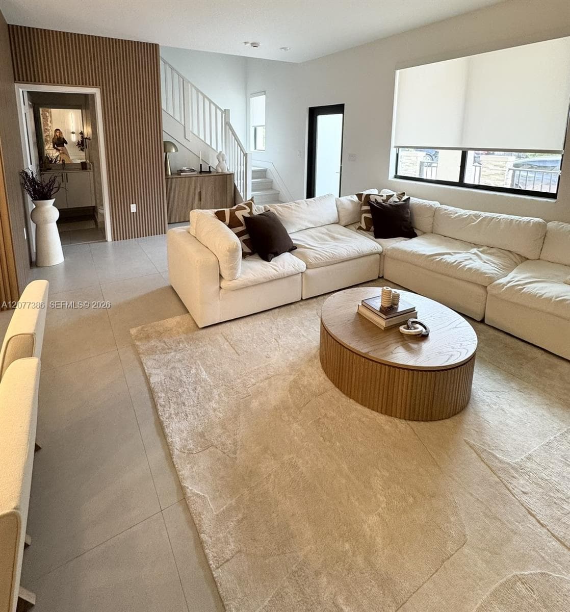 4867 NW 84th Ave, Doral FL 33166
