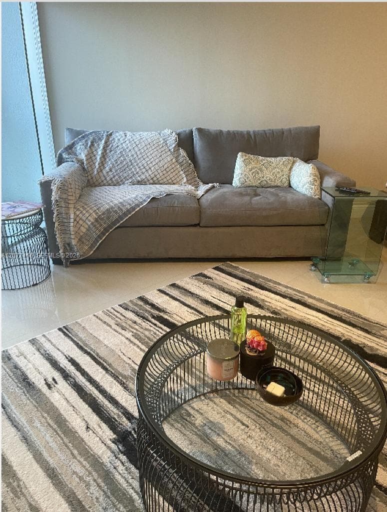475 Brickell Ave # 808, Miami FL 33131