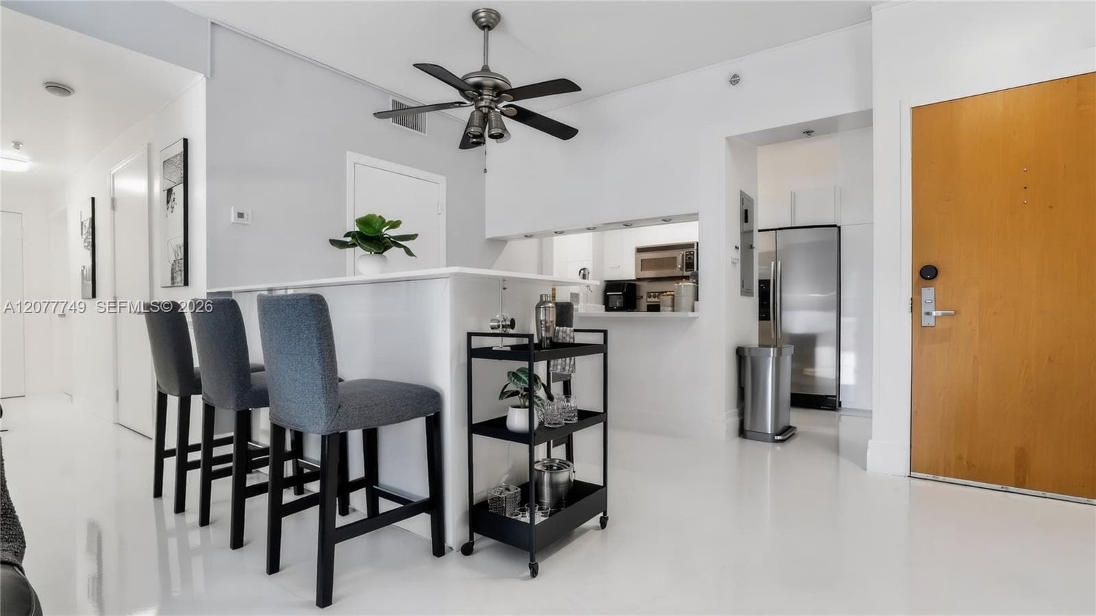 1200 Brickell Bay Dr # 4324, Miami FL 33131