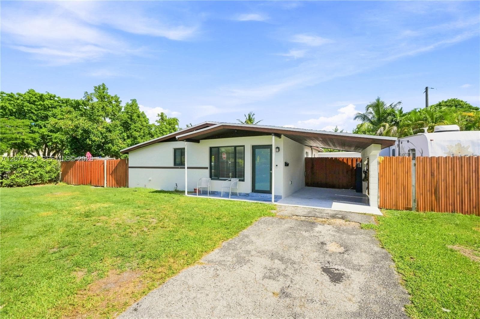 10125 SW 84th St, Miami FL 33173