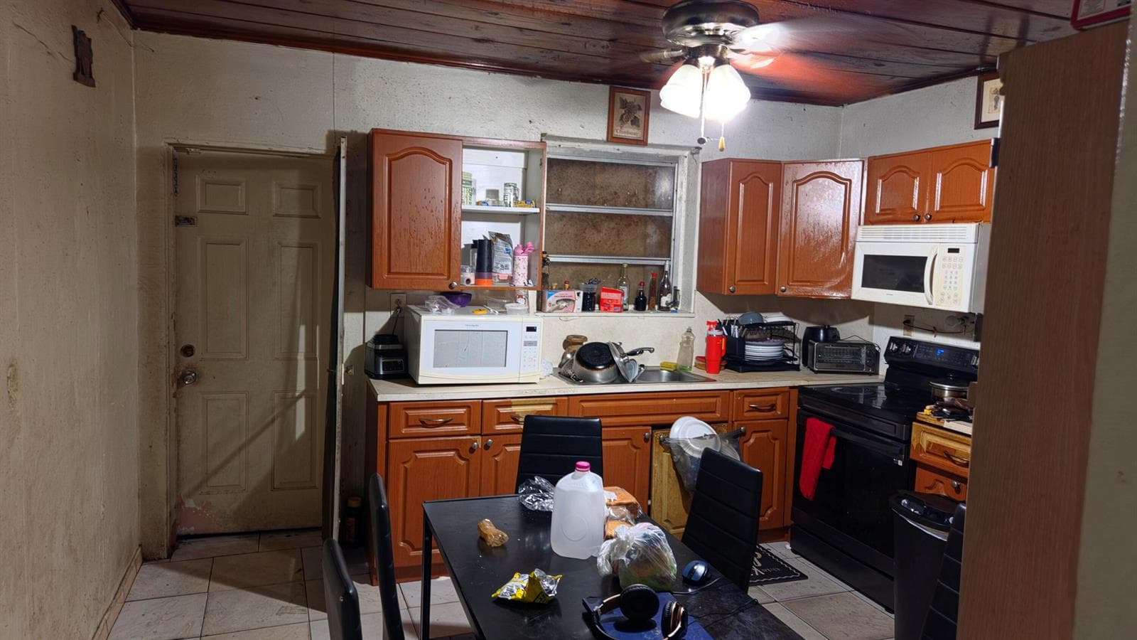2351 NW 104TH Terrace, Miami FL 33147