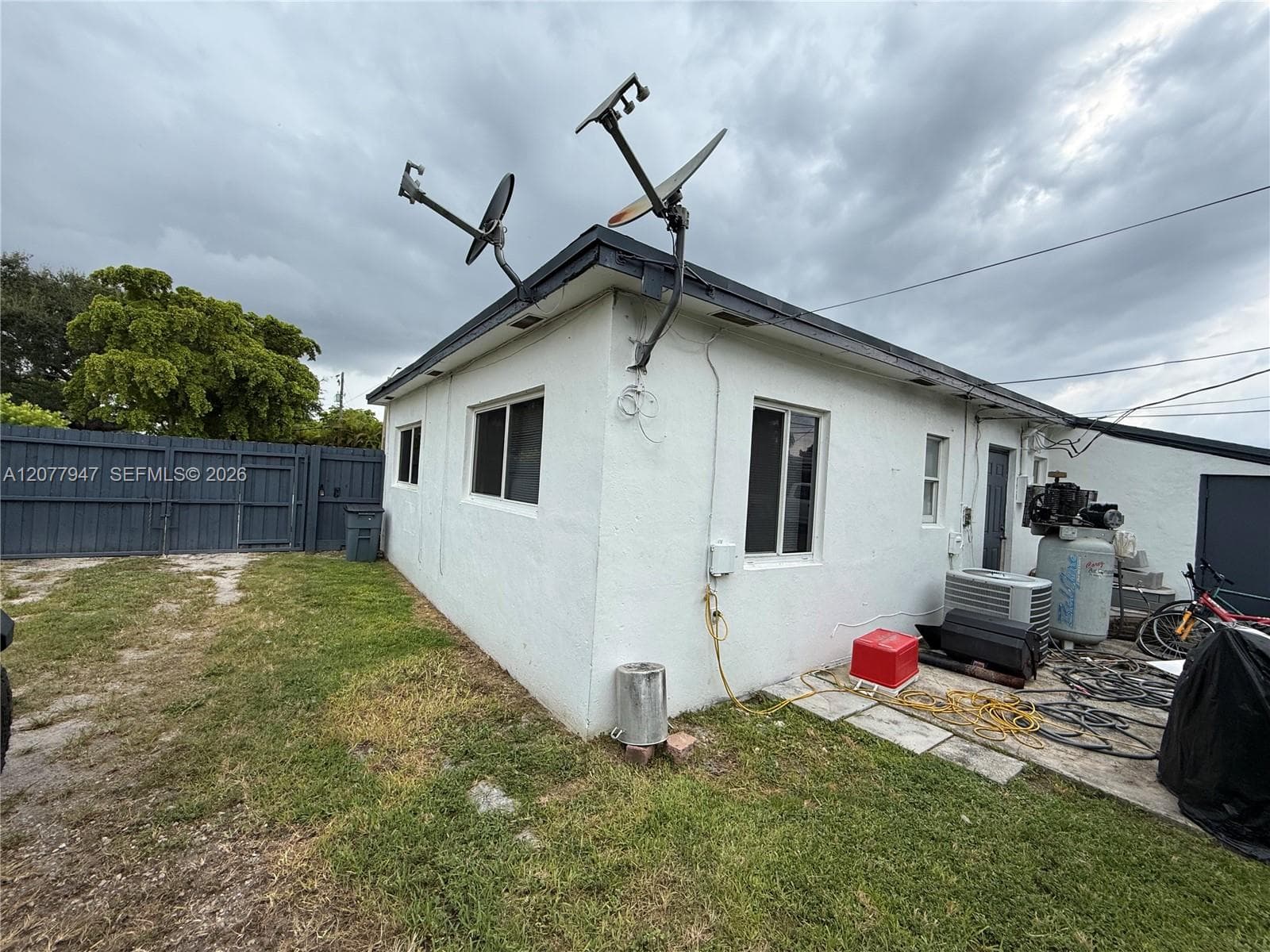 3345 SW 73rd Ave Rd, Miami FL 33155