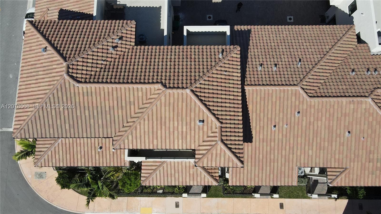 4242 NW 82nd Ave, Doral FL 33166